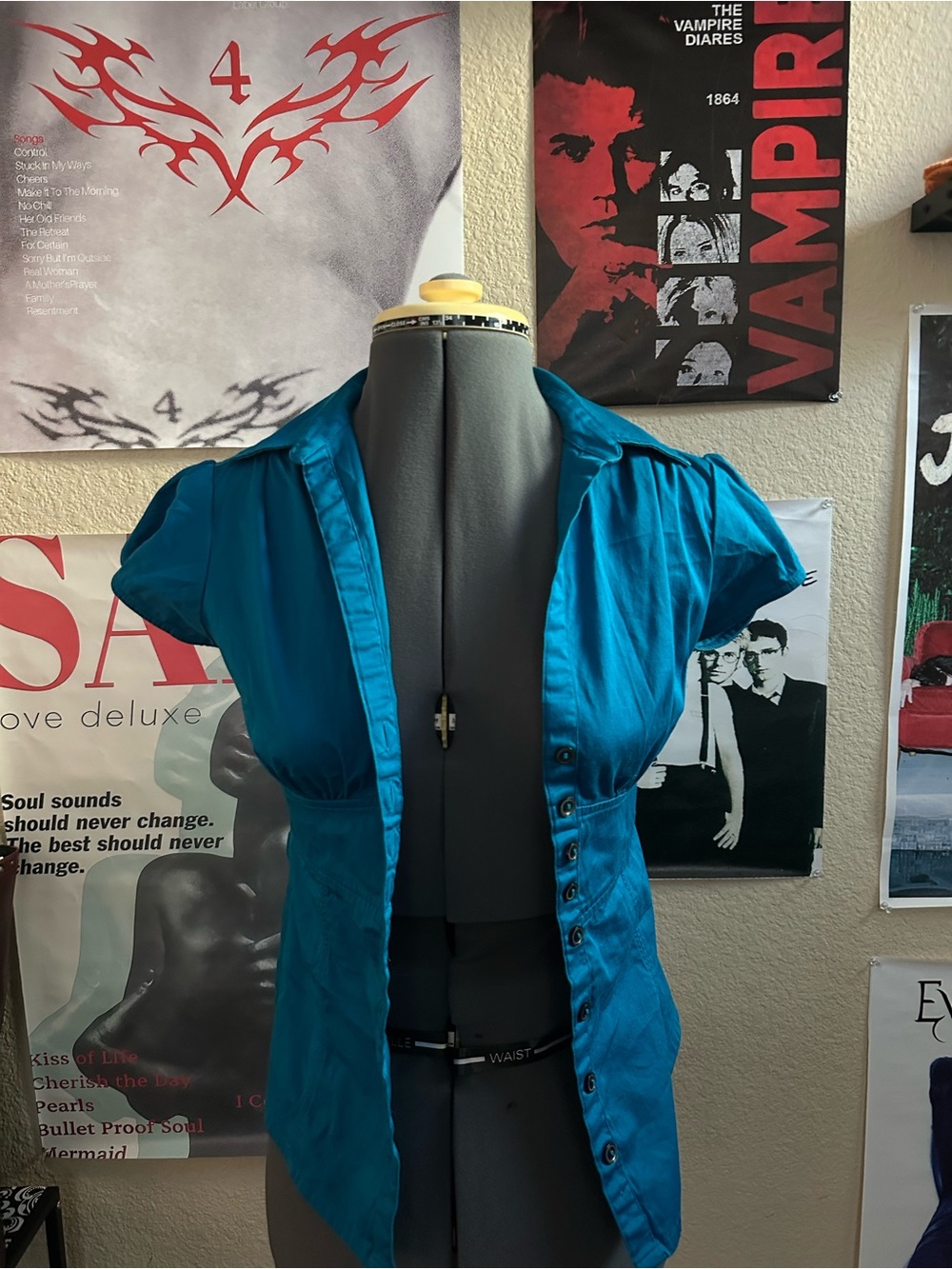 Banana Republic button up blouse